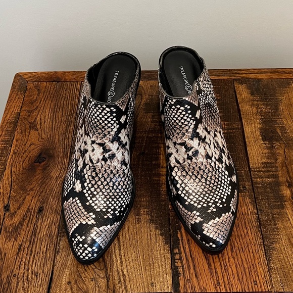 NWOT Treasure & Bond Snakeskin Heel Mule Size 8.5 - Picture 7 of 7